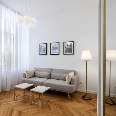 Urban Nest Wolfova By The Triple Bridge Apartment Ljubljana