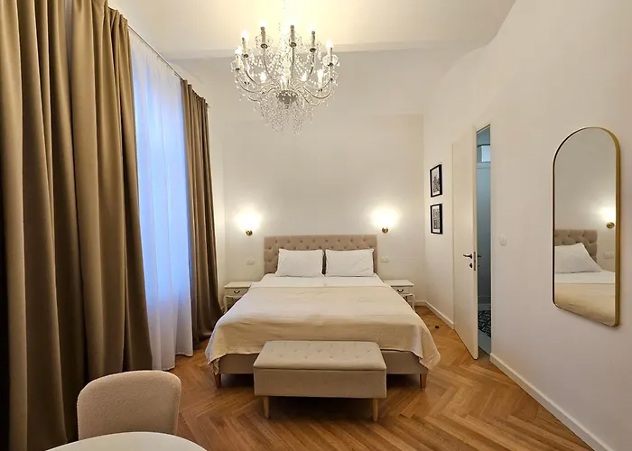 Apartamento Urban Nest Wolfova By The Triple Bridge